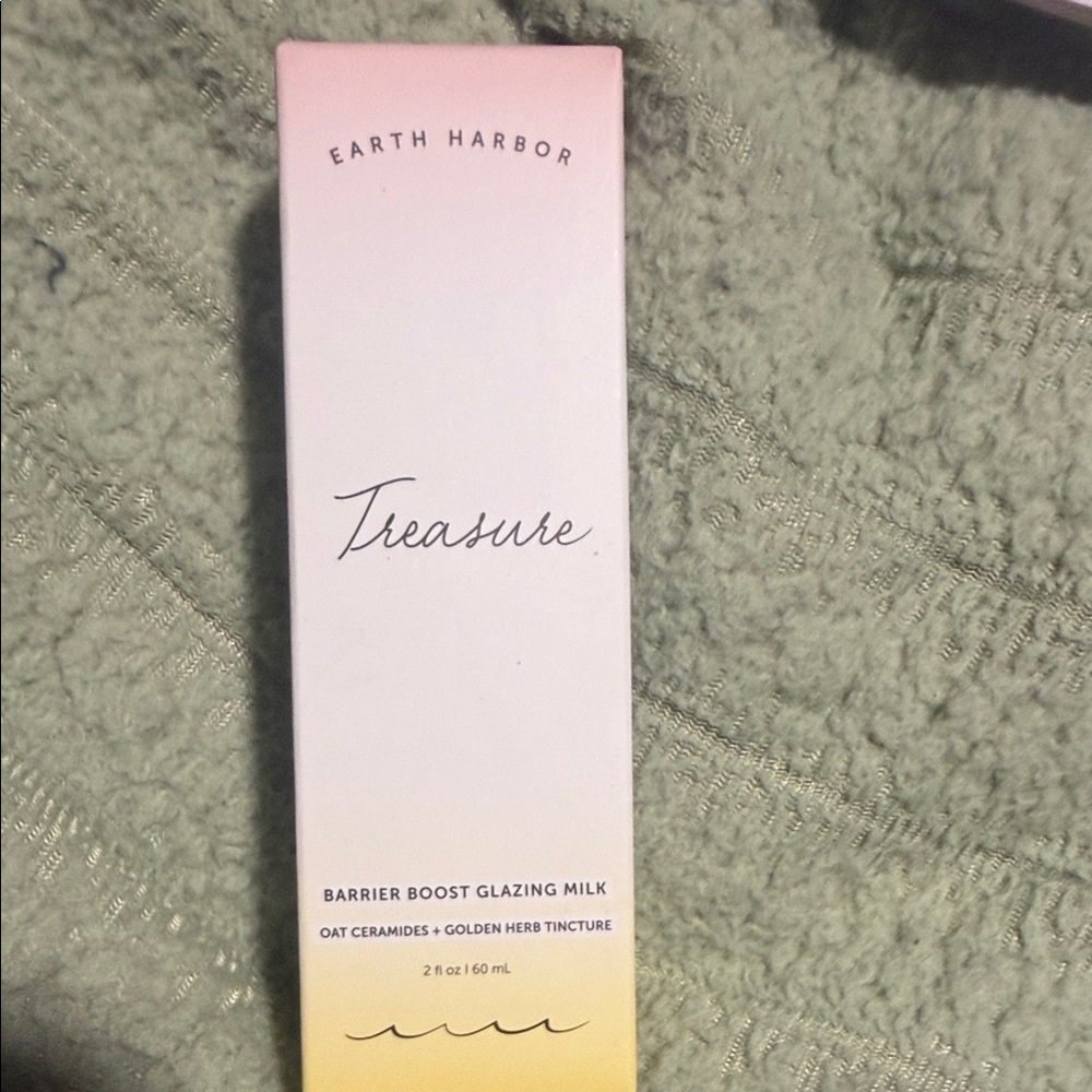 Earth Harbor Treasure Glazing Milk - Pink and Yellow